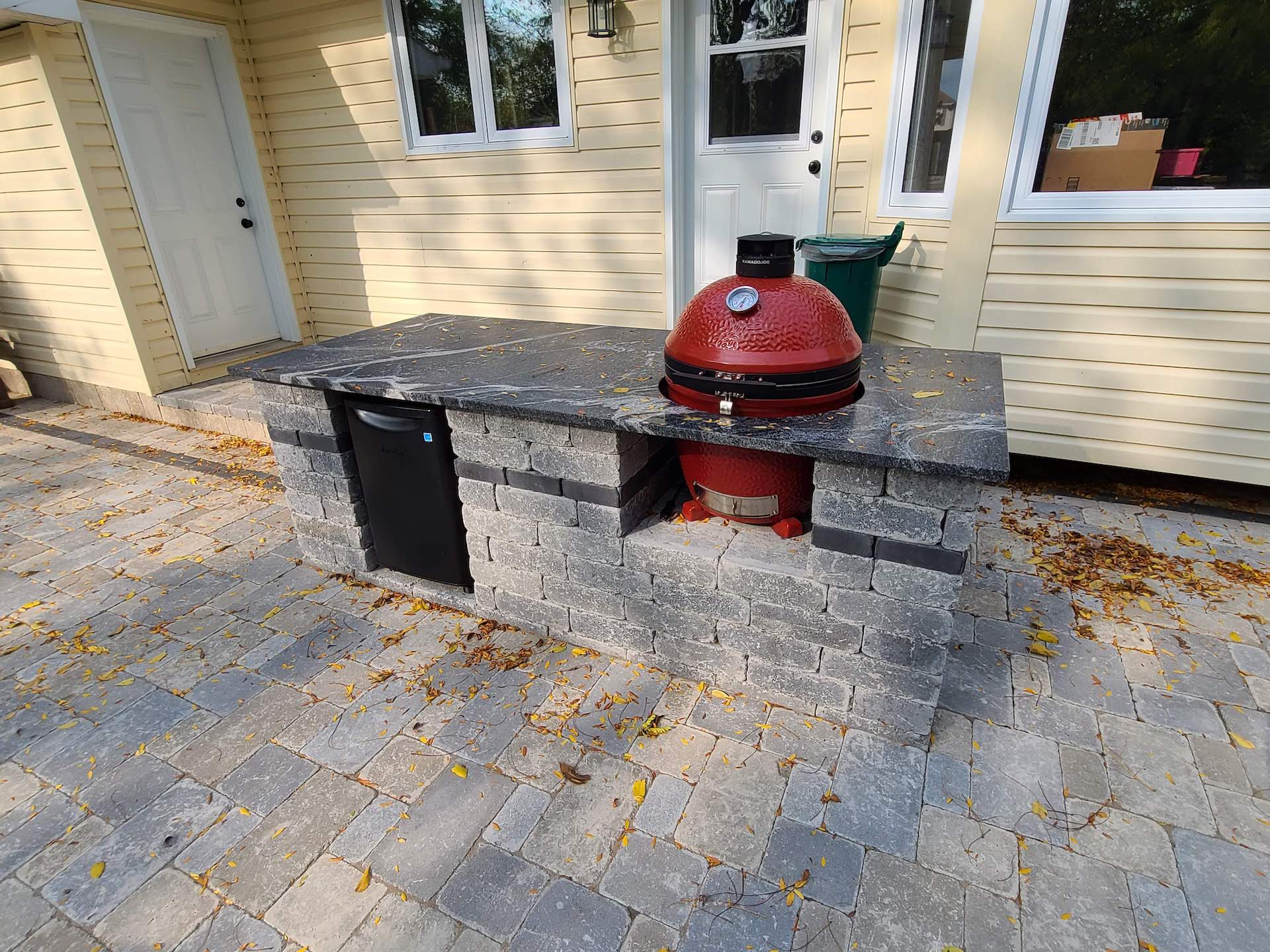 Kitchens & BBQ Areas